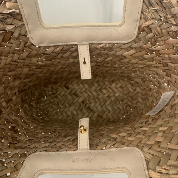 Madewell Mini Bucket Crossbody Bag in Handwoven Straw - Picture 9 of 12